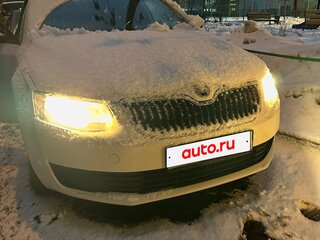 2015 Skoda Octavia III (A7), белый, 850000 рублей, вид 2