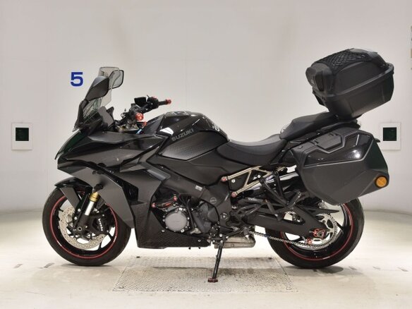 2022 Suzuki GSX-S 1000 GT, чёрный, 1128000 рублей