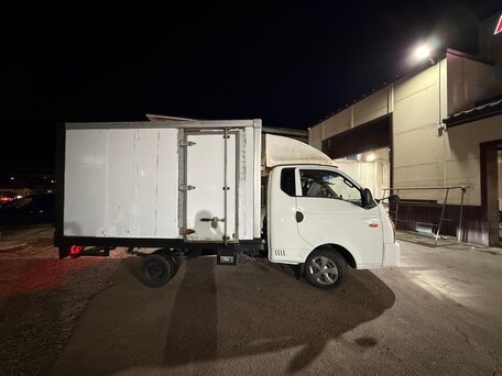 2012 Hyundai Porter II, белый, 1050000 рублей, вид 2