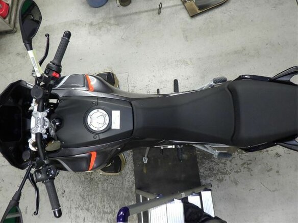 2023 Moto Guzzi V100 Mandello S, чёрный, 1100000 рублей - вид 9