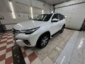 2018 Toyota Fortuner II, белый, 4200000 рублей - вид 1