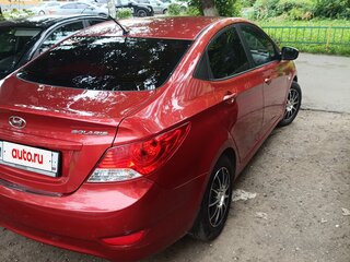 2013 Hyundai Solaris I, красный, 840000 рублей, вид 3
