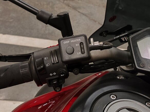 2016 Yamaha MT-07 (FZ-07), красный - вид 6