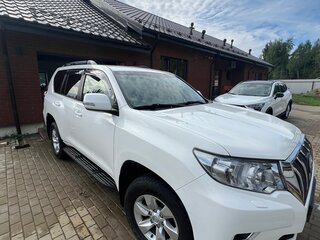 2019 Toyota Land Cruiser Prado 150 Series Рестайлинг 2, белый, 5000000 рублей, вид 3