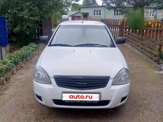 2015 Lada (ВАЗ) Priora I Рестайлинг, белый, 390000 рублей, вид 3