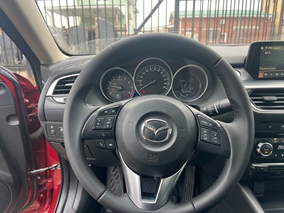 2015 Mazda 6 III (GJ) Рестайлинг, красный, 1690000 рублей - вид 12