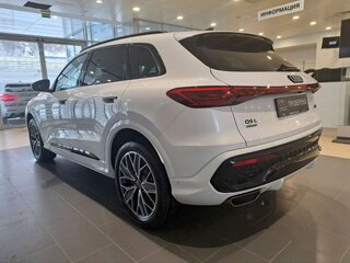 2025 Audi Q5 L III (GU), белый, 6100000 рублей, вид 5