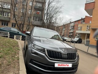 2018 Skoda Kodiaq I, серый, 2890000 рублей, вид 3
