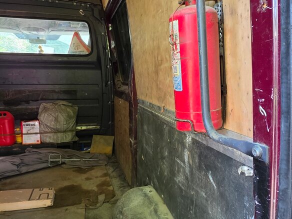 2009 Mercedes-Benz Sprinter, пурпурный, 1250000 рублей - вид 29