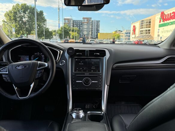 2019 Ford Fusion (North America) II Рестайлинг, чёрный, 1600000 рублей - вид 20