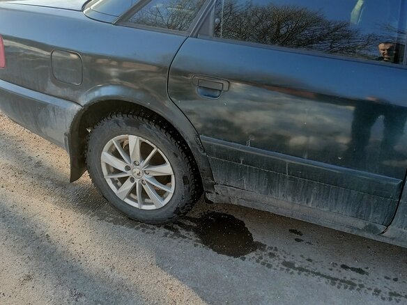 1997 Audi A6 I (C4), зелёный, 300000 рублей - вид 4