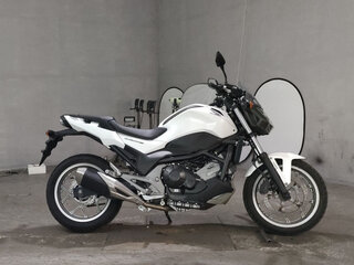 2016 Honda NC 700S, белый, 430000 рублей, вид 3