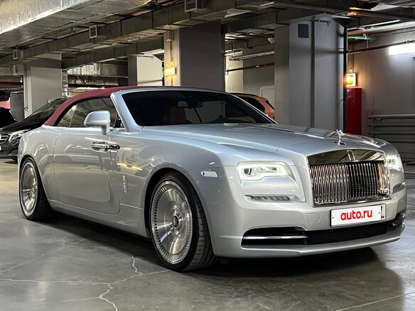2017 Rolls-Royce Dawn, серебристый, 29990000 рублей - вид 6