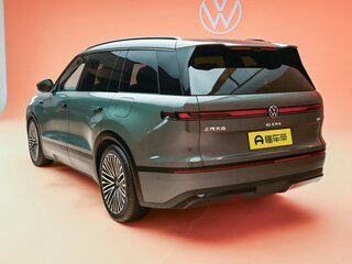 2026 Volkswagen ID.Era 9X 65.2 kWh, зелёный, 10304407 рублей, вид 5