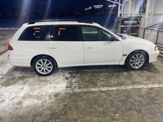 1998 Toyota Avensis I, белый, 395000 рублей, вид 3