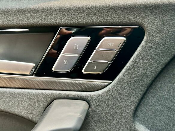 2025 Audi Q5 L 45 TFSI II (FY) Рестайлинг, чёрный, 6080000 рублей - вид 8