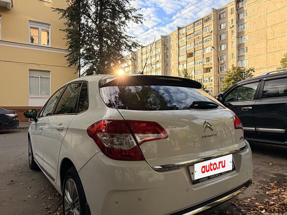 2012 Citroen C4 II, белый, 690000 рублей - вид 10
