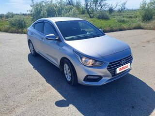 2017 Hyundai Solaris II, серебристый, 1000000 рублей, вид 5