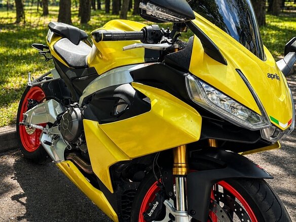 2022 Aprilia RS 660, жёлтый, 860000 рублей - вид 4