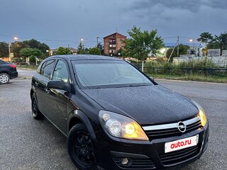 2005 Opel Astra H, чёрный, 300000 рублей, вид 3