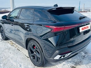 2023 Omoda C5 I, чёрный, 2300000 рублей, вид 4