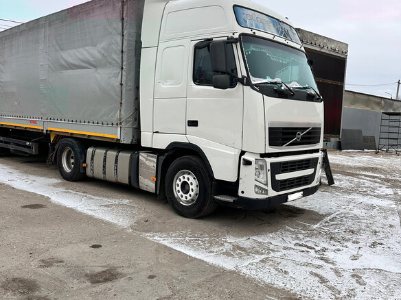 2011 Volvo FH, белый, 2980000 рублей