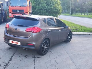 2012 Kia Ceed II, коричневый, 1250000 рублей, вид 4