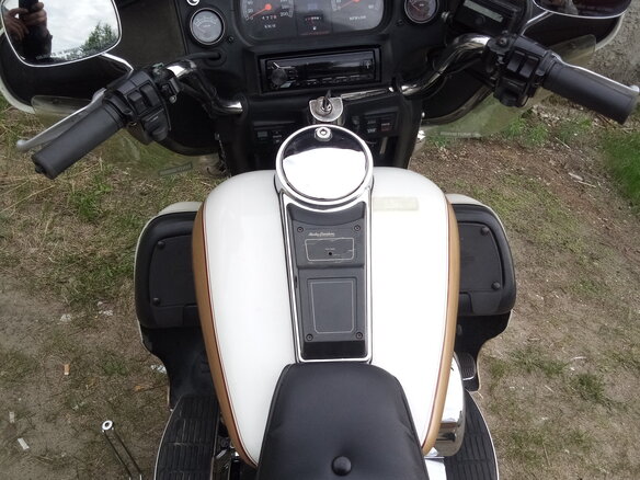 1995 Harley-Davidson Electra Glide, белый, 550000 рублей - вид 5