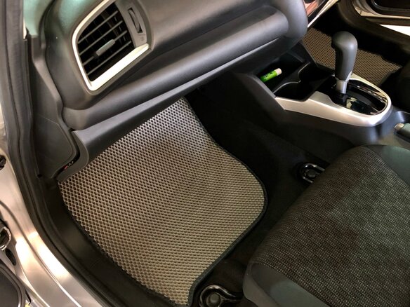 2016 Honda Fit III, серый, 1200000 рублей - вид 6