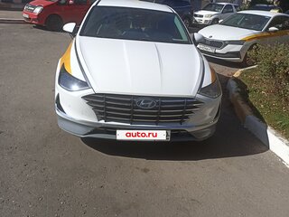 2020 Hyundai Sonata VIII (DN8), белый, 2000000 рублей, вид 1