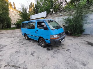 1991 Toyota HiAce H100, голубой, 355000 рублей, вид 1