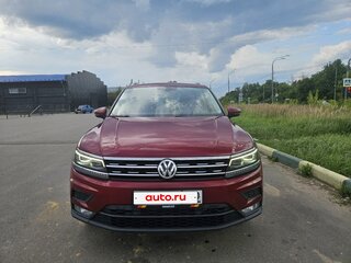 2018 Volkswagen Tiguan II, пурпурный, 2180000 рублей, вид 1