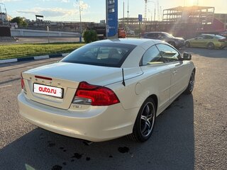 2010 Volvo C70 II Рестайлинг, бежевый, 2980000 рублей, вид 3