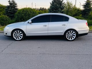2010 Volkswagen Passat B6, серебристый, 1185000 рублей, вид 5
