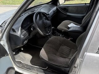 2004 Chevrolet Niva I, белый, 200000 рублей, вид 5