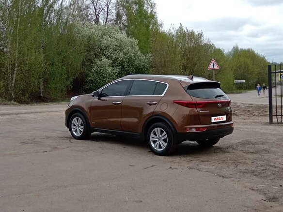 2016 Kia Sportage IV, коричневый, 1950000 рублей - вид 9