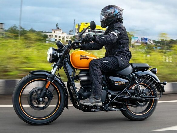 2026 Royal Enfield Meteor, оранжевый, 509000 рублей - вид 11