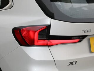 2026 BMW X1 Long 25Li sDrive III (U11/U12), белый, 5560000 рублей, вид 5