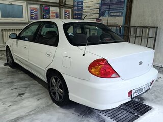 2007 Kia Spectra I Рестайлинг 2, белый, 470000 рублей, вид 4
