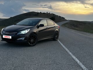 2016 Hyundai Solaris I Рестайлинг, коричневый, 1050000 рублей, вид 2