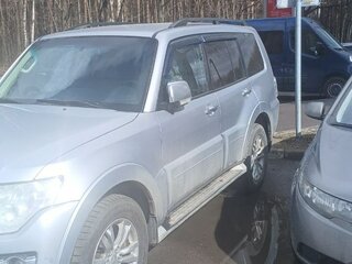 2017 Mitsubishi Pajero IV Рестайлинг 2, серый, 3000000 рублей, вид 2