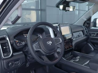 2026 Ram 1500 Crew Cab V Рестайлинг, чёрный, 12390000 рублей, вид 4