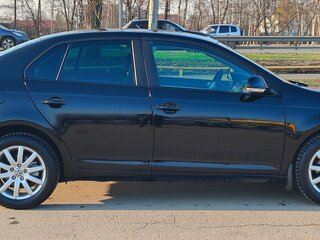 2010 Volkswagen Jetta V, чёрный, 575000 рублей, вид 4