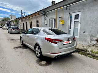 2012 Kia Optima III, серебристый, 1300000 рублей, вид 4