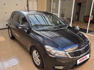 2010 Kia Ceed I Рестайлинг, чёрный, 800000 рублей, вид 2