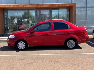 2011 Chevrolet Aveo I Рестайлинг, красный, 270000 рублей, вид 5