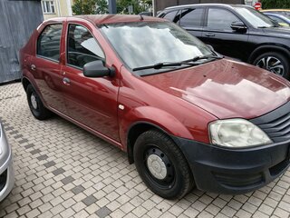 2013 Renault Logan I Рестайлинг, красный, 450000 рублей, вид 1