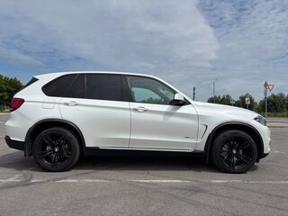 2013 BMW X5 30d III (F15), белый, 2990000 рублей, вид 3