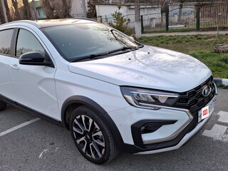 2024 Lada (ВАЗ) Vesta SW Cross I Рестайлинг (NG), белый, 1730000 рублей, вид 1