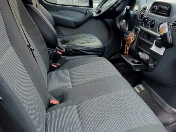 2013 Mercedes-Benz Sprinter Classic, белый, 1600000 рублей - вид 5